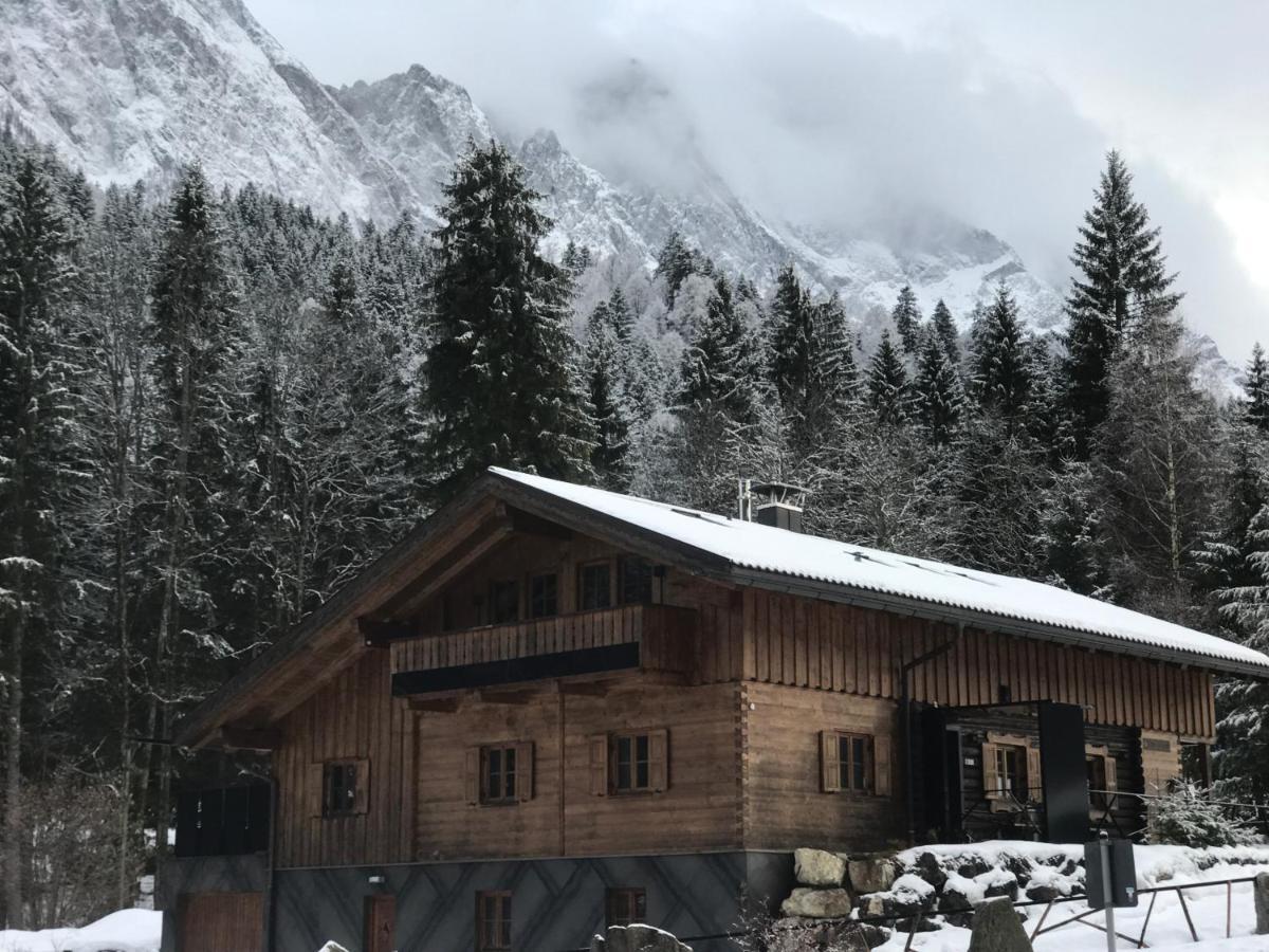 Chalet S - 5 Sterne Luxus Ferienhaus Direkt Am Eibsee Und Zugspitze Grainau Bagian luar foto